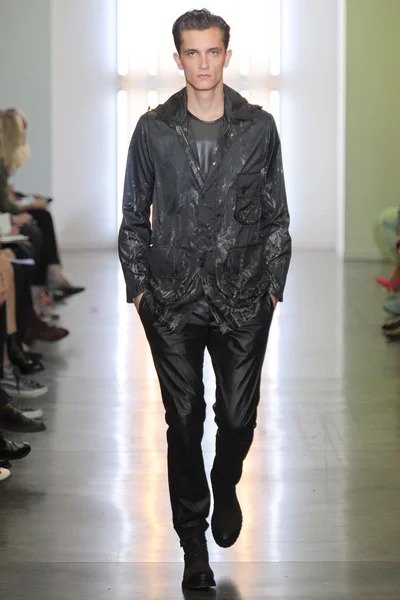 Look 23